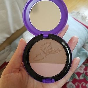 MAC Selena Limited edition Powder